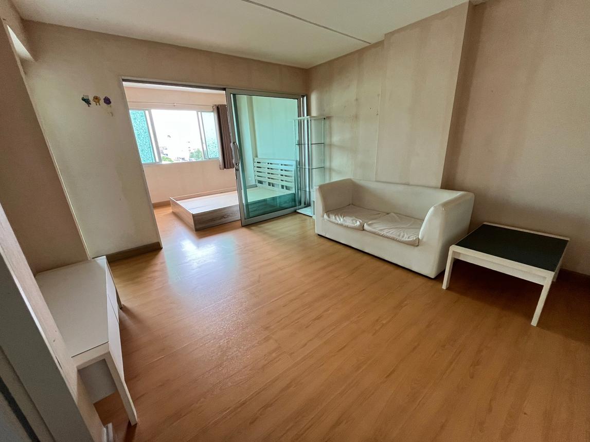 Condominium at The Rises Condominium in Chonburi, Chonburi
