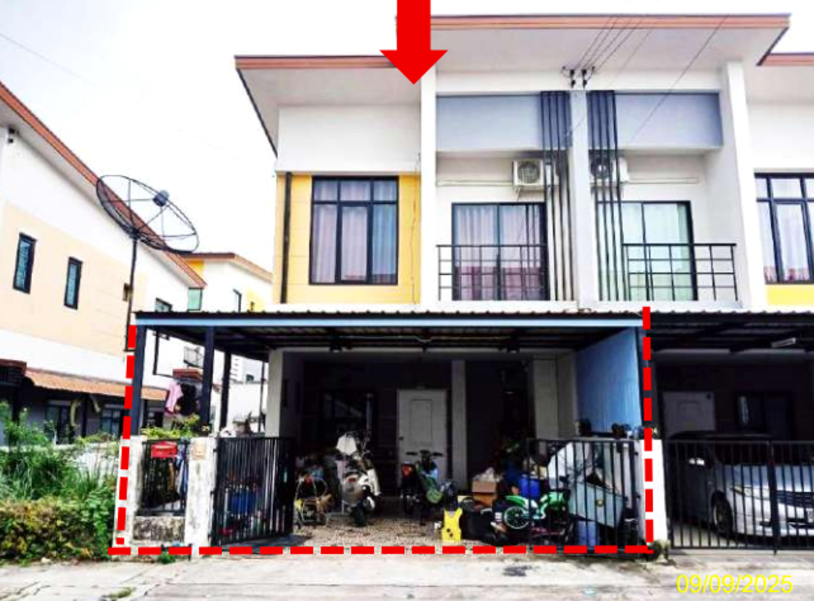 Thada Town Curves Sriracha Chonburi Townhouse