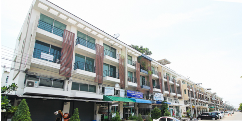 Townplus Prachauthit, Bangkok