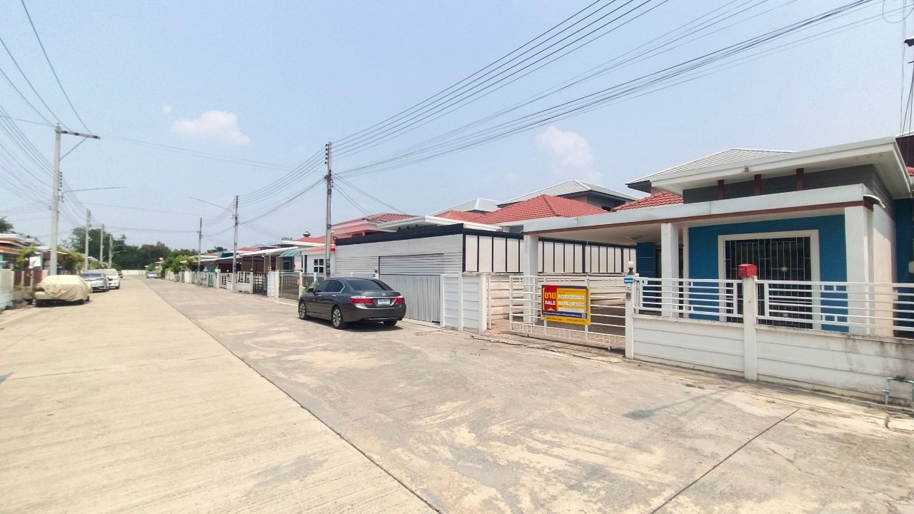 Thanapirom Village Nakhon Ratchasima
