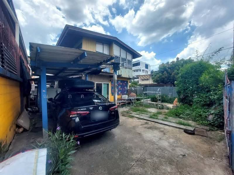 ที่ดิน + บ้านเดี่ยว 72 ตร.ว ซอยลาดพร้าว35 แยก8-1 ซอยรัชดาภิเษก32, Bangkok