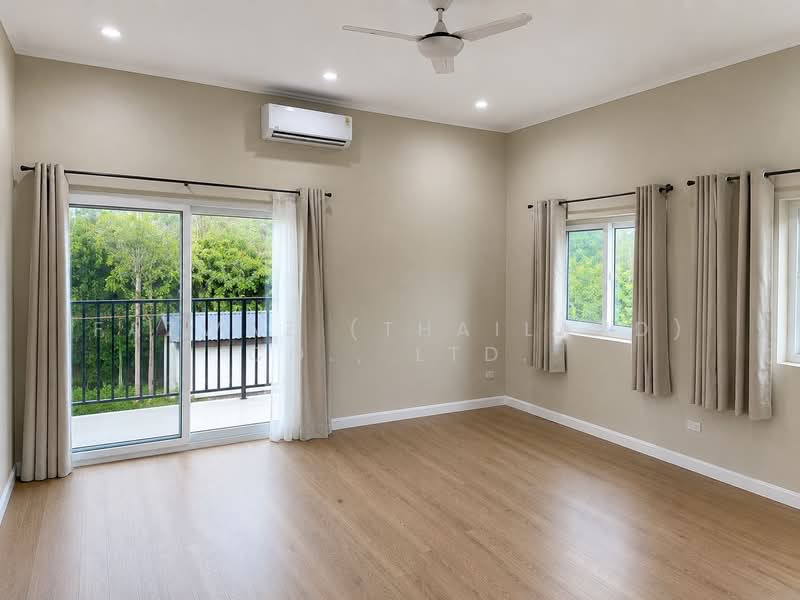 Move-In Ready 3BR Home in Lamai Koh Samui, 845 sqm Land & Mountain Views, Surat Thani