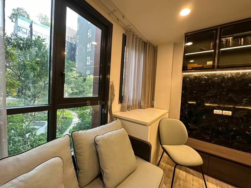 XT Huaikhwang, Bangkok
