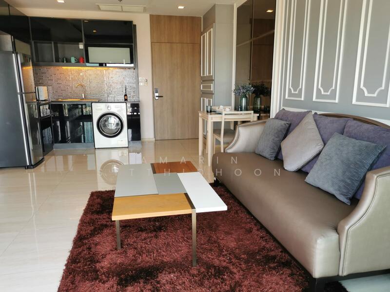 Noble Reveal, Bangkok