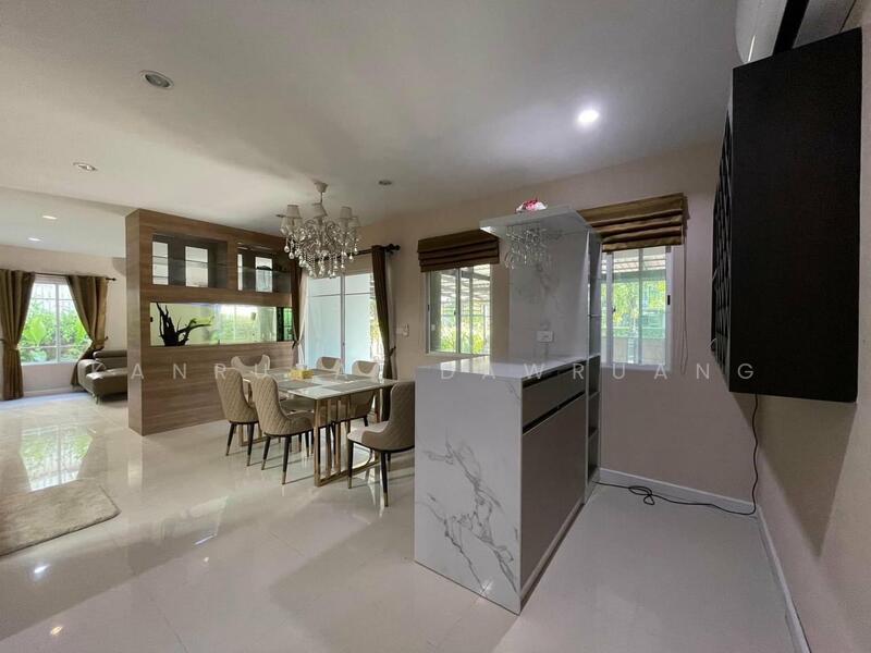 Passorn Prestige Pattanakarn 38, Bangkok