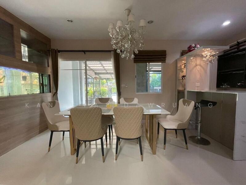 Passorn Prestige Pattanakarn 38, Bangkok