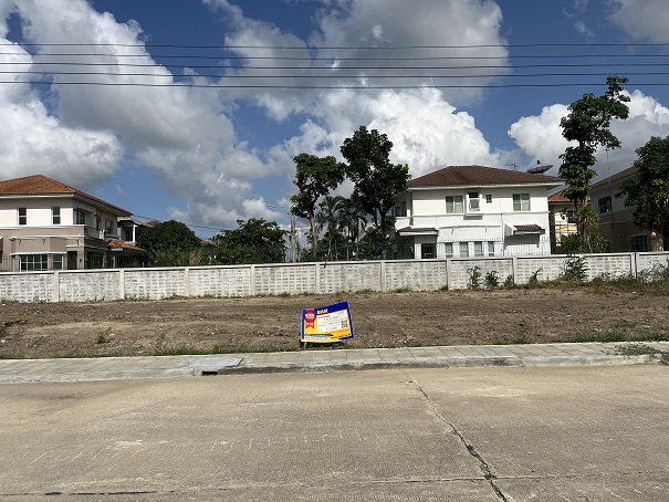 Empty land, Krissada City Lake and Park (Phase 3), Samut Prakan