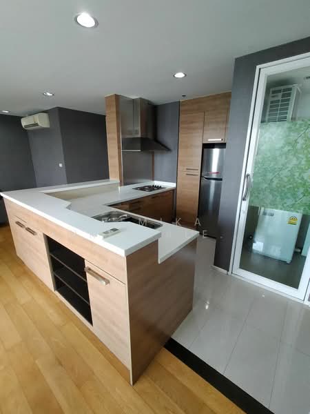 Villa Sikhara, Bangkok