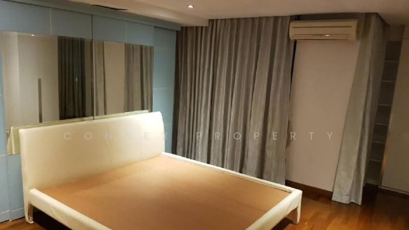 Supalai Place Sukhumvit 39, Bangkok