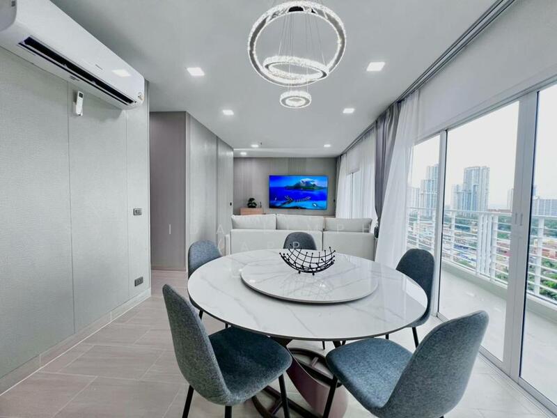 AD Hyatt Condominium, chon-buri