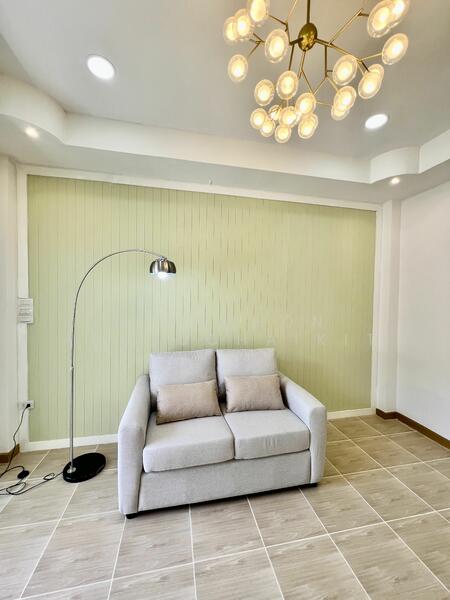 Baan Krittiyaruk 5, Nonthaburi