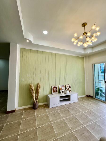 Baan Krittiyaruk 5, Nonthaburi