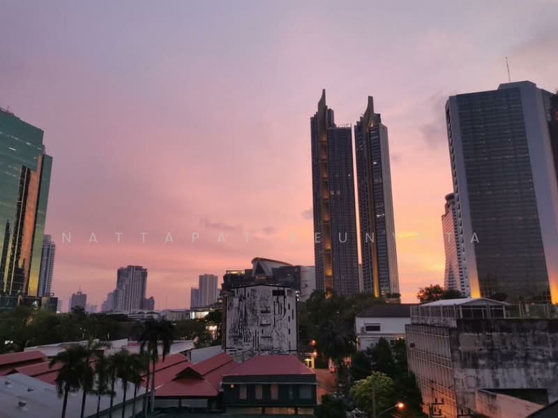 The Room Charoenkrung 30, Bangkok