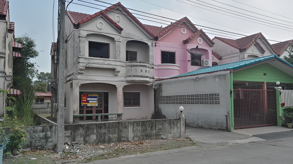 บ้านแฝด โครงการบ้านสวนแสนสุข องครักษ์