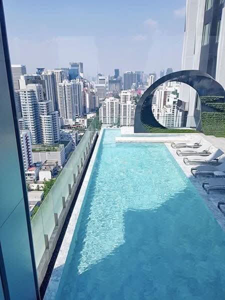 The Edge Sukhumvit 23, Bangkok