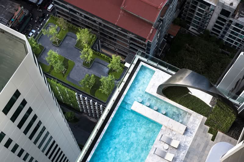 The Edge Sukhumvit 23, Bangkok