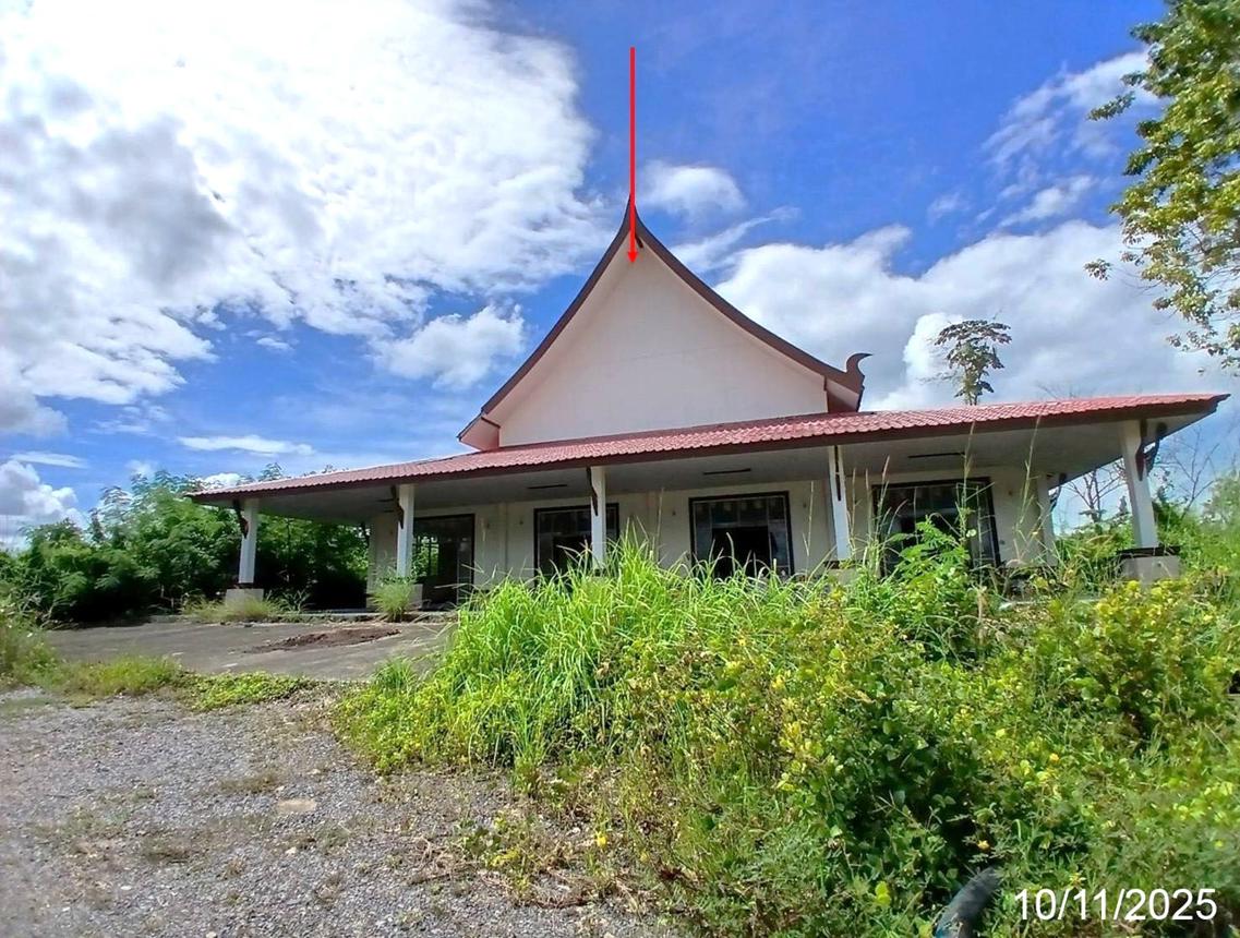 Multi-purpose building, Red Temple, Saraburi