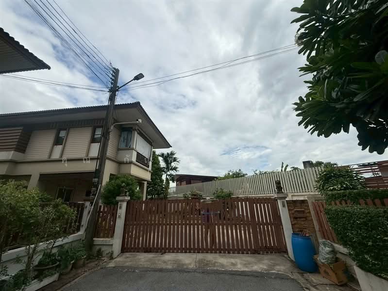 นาราวดี พุทธมณฑลสาย 4 ( Narawadi Phutthamonthon Sai 4), Nakhon Pathom