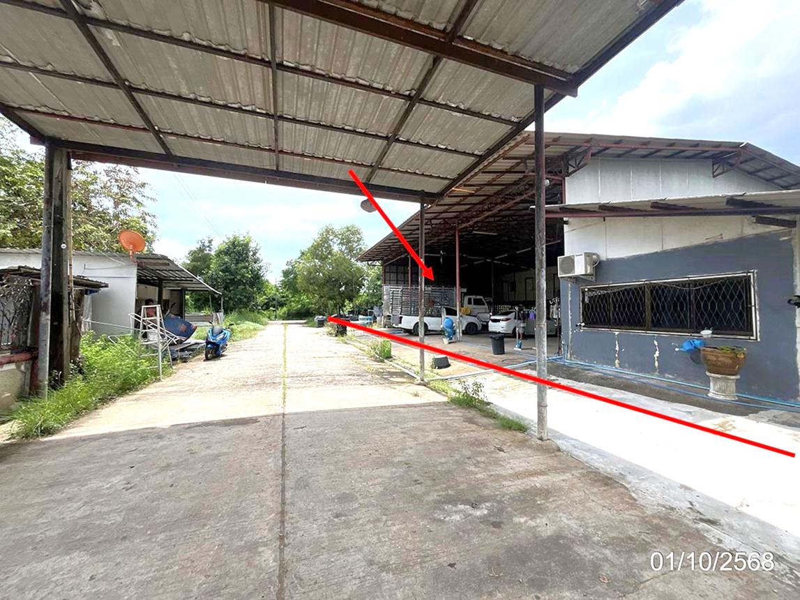 Industrial Building New House by Canal Chachoengsao Province Chachoengsao