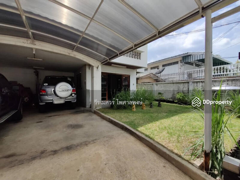 แยก รัชดา-ลาดพร้าว , แขวงจันทรเกษม เขตจตุจักร กรุงเทพมหานคร 10900, Bangkok