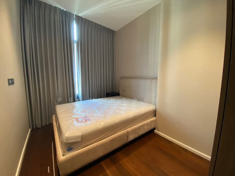 The Diplomat 39, Bangkok