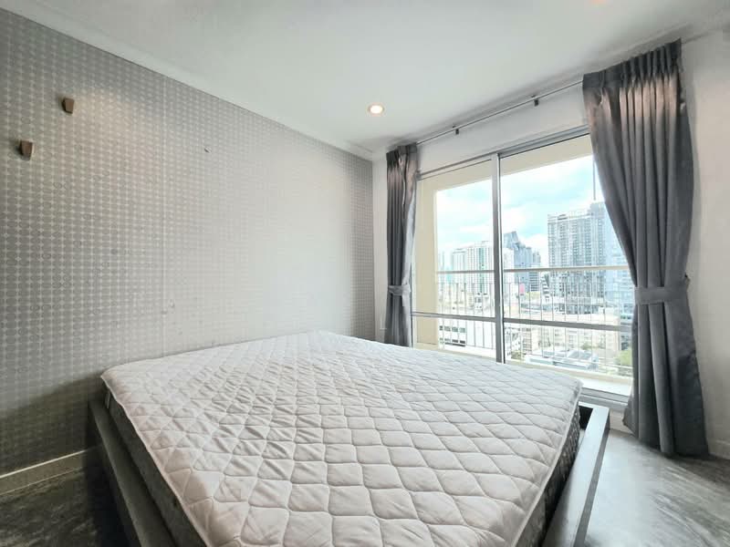 Lumpini Place Rama 9-Ratchada, Bangkok