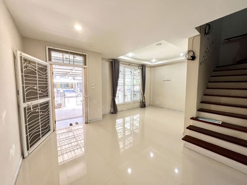 The Fouriage Rangsit- Klong 4, Pathum Thani
