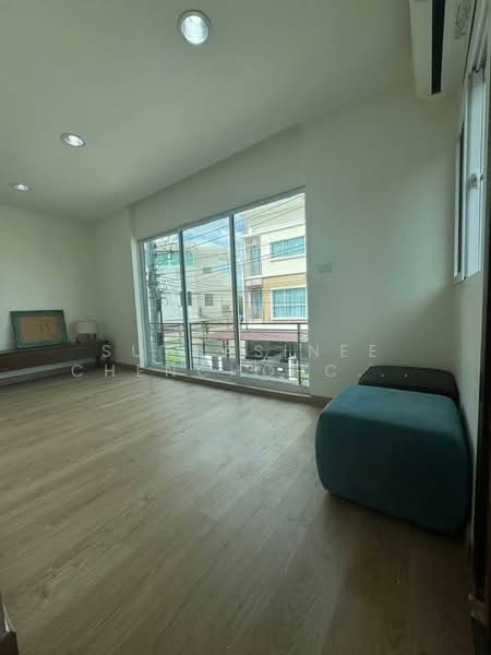 Villette City Pattanakarn 38, Bangkok