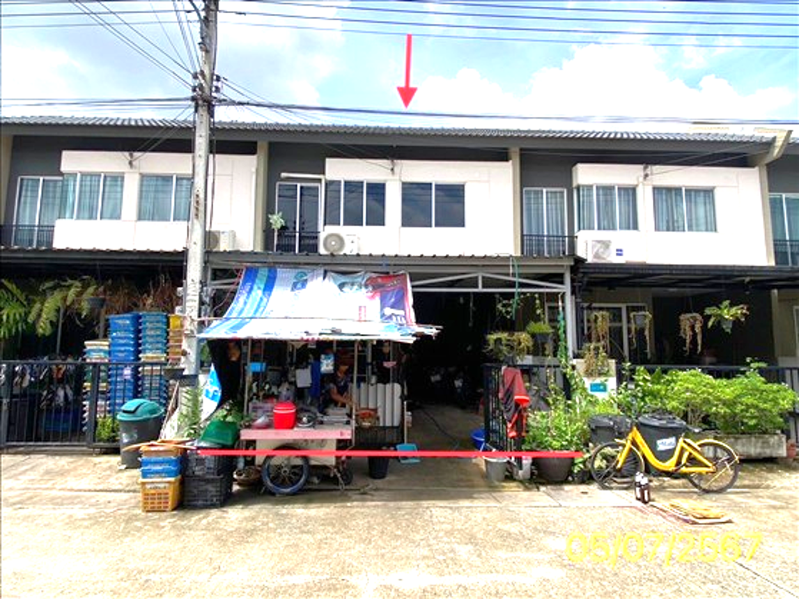 Townhouse Phrueksa 124 Rangsit-Klong 4 Klong Luang Pathum Thani