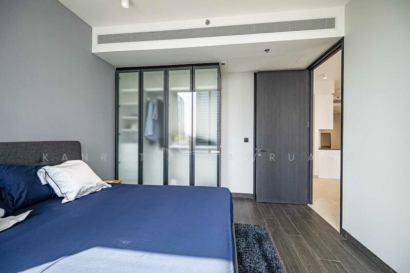 Tait Sathorn 12, Bangkok