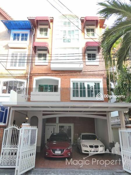 Yenakart Residence, Bangkok