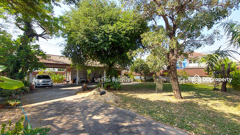 หมู่บ้านมิตรประชาวิลล่า, Nonthaburi