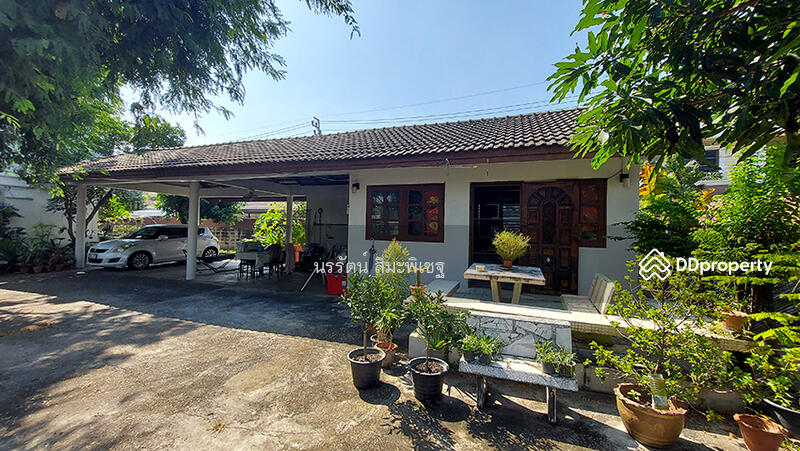 หมู่บ้านมิตรประชาวิลล่า, Nonthaburi
