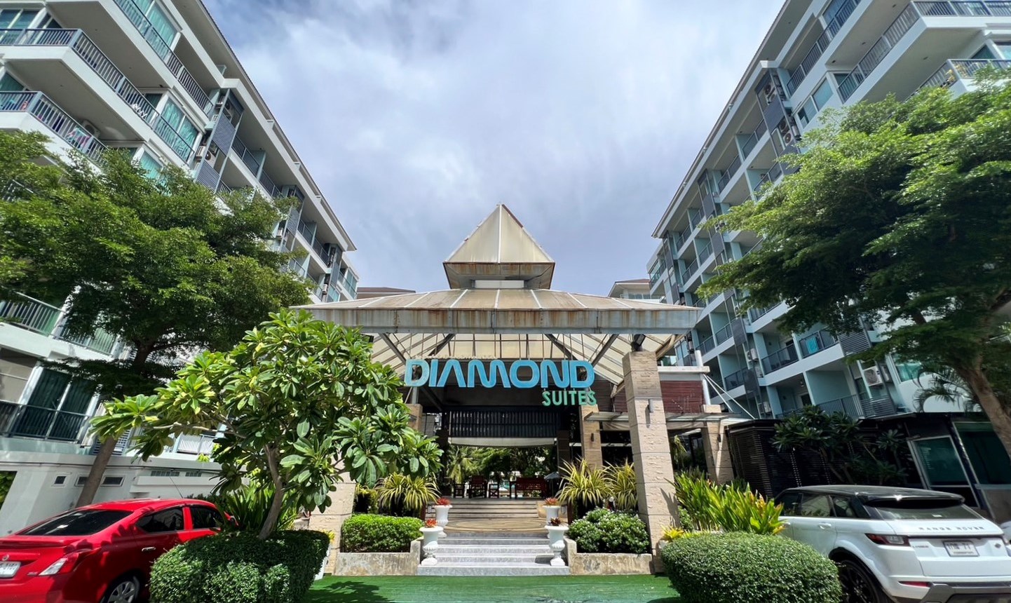 Diamond Suites Resort Condominium, Bang Lamung, Chonburi