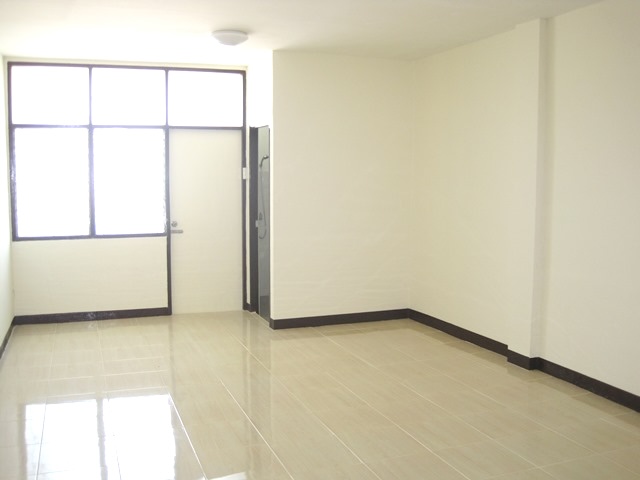 คอนโดมิเนียม โครงการบ้านพัก ปากเกร็ด