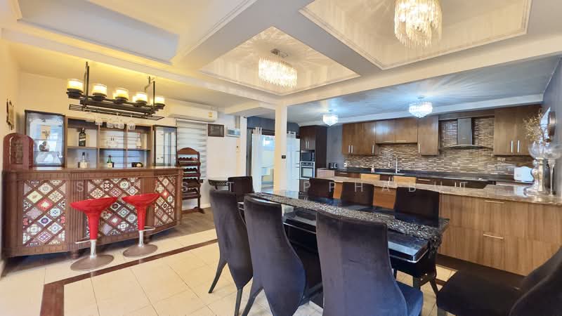 4 Bed 110 Sqw Thaibali Villa for Sale (16.5mb) & Rent (65k) in Pattaya Prime Location, Chon Buri (Pattaya)