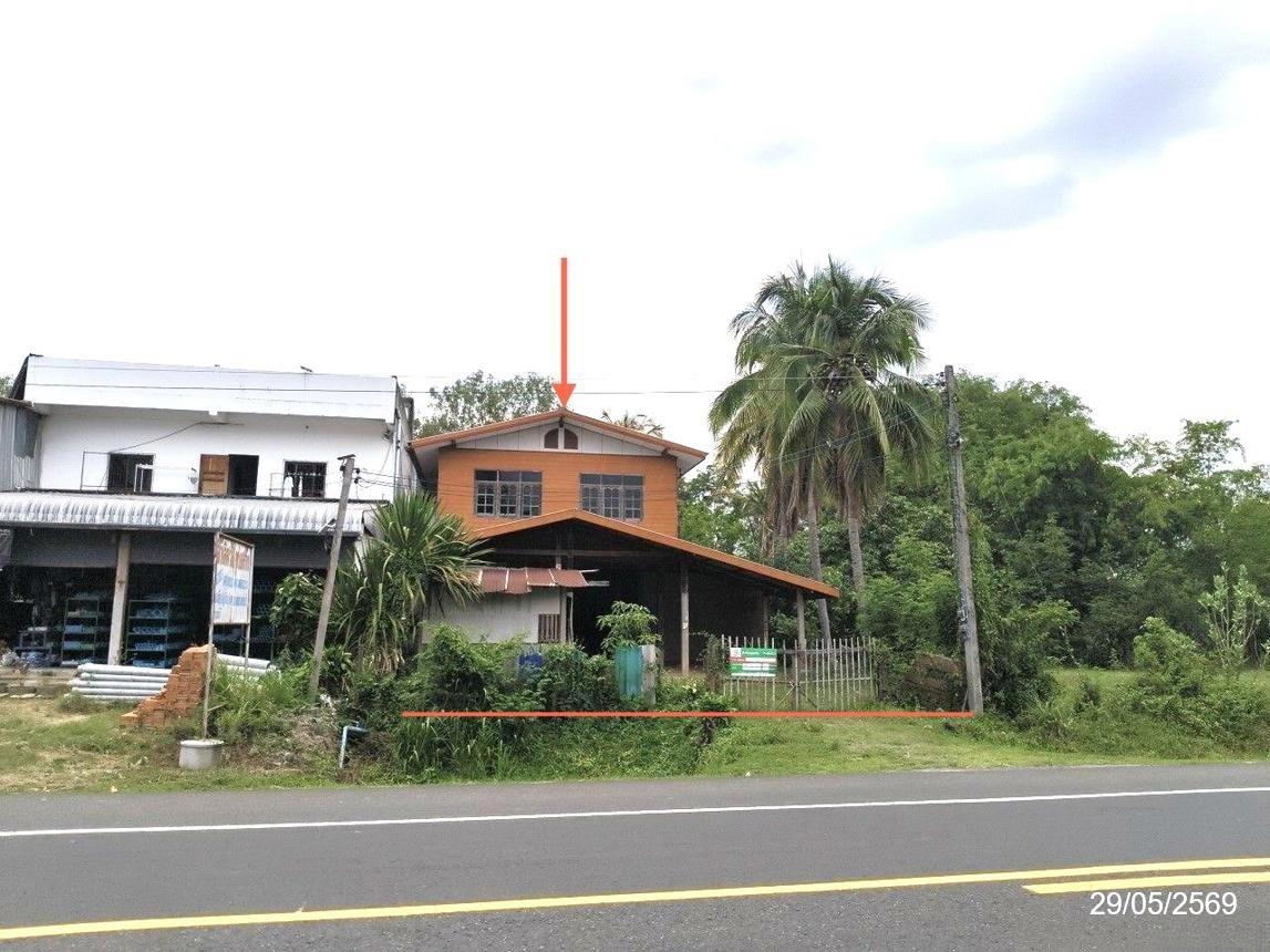 Single House in Si Khara Phum, Surin Province