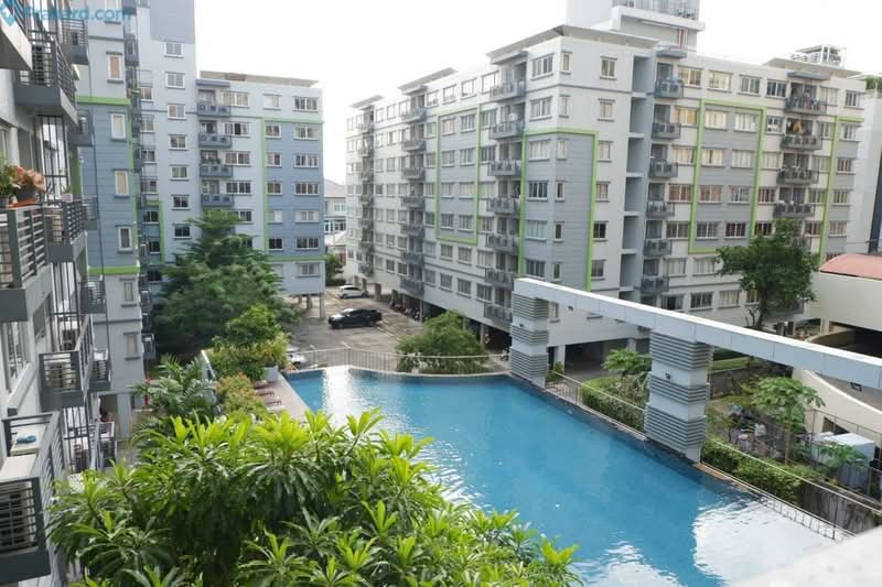 Condo One X Sathorn-Narathiwat, Bangkok