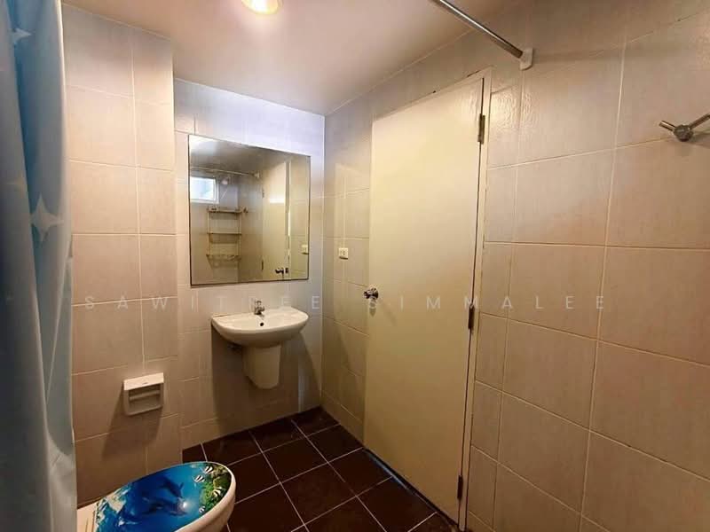 Condo One X Sathorn-Narathiwat, Bangkok
