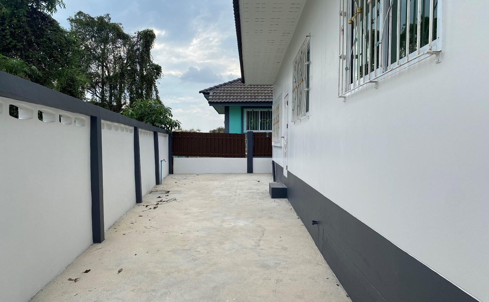 บ้านเดี่ยวชั้นเดียว เมืองพิษณุโลก : ปรับปรุงใหม่