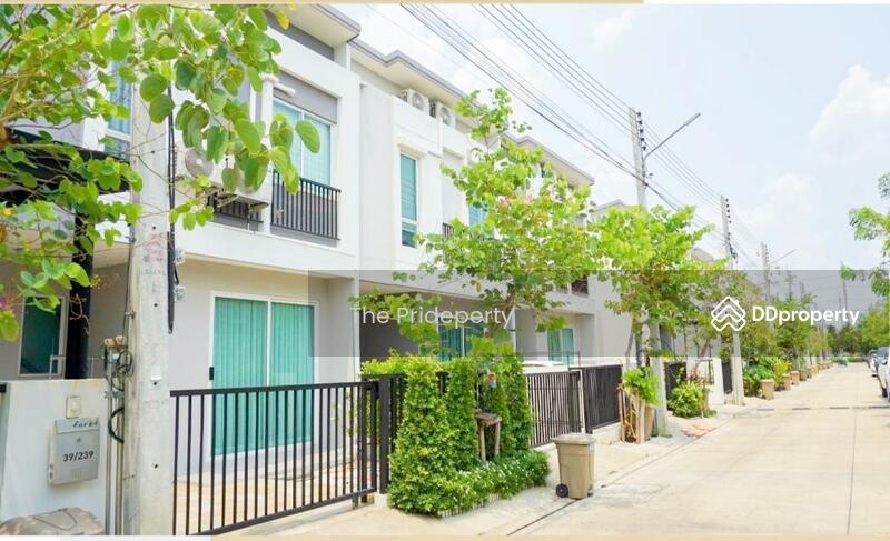 Foret Lumlukka-Klong 5, Pathum Thani