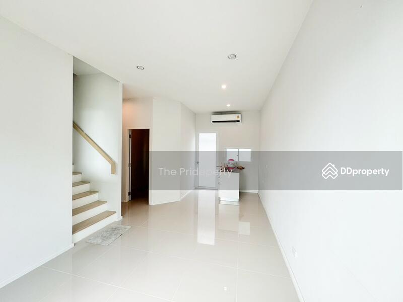 Foret Lumlukka-Klong 5, Pathum Thani