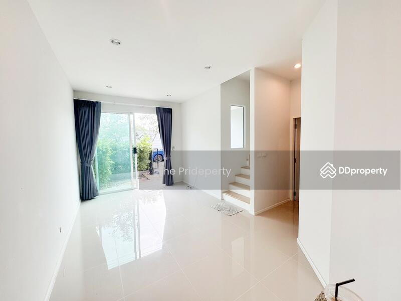 Foret Lumlukka-Klong 5, Pathum Thani