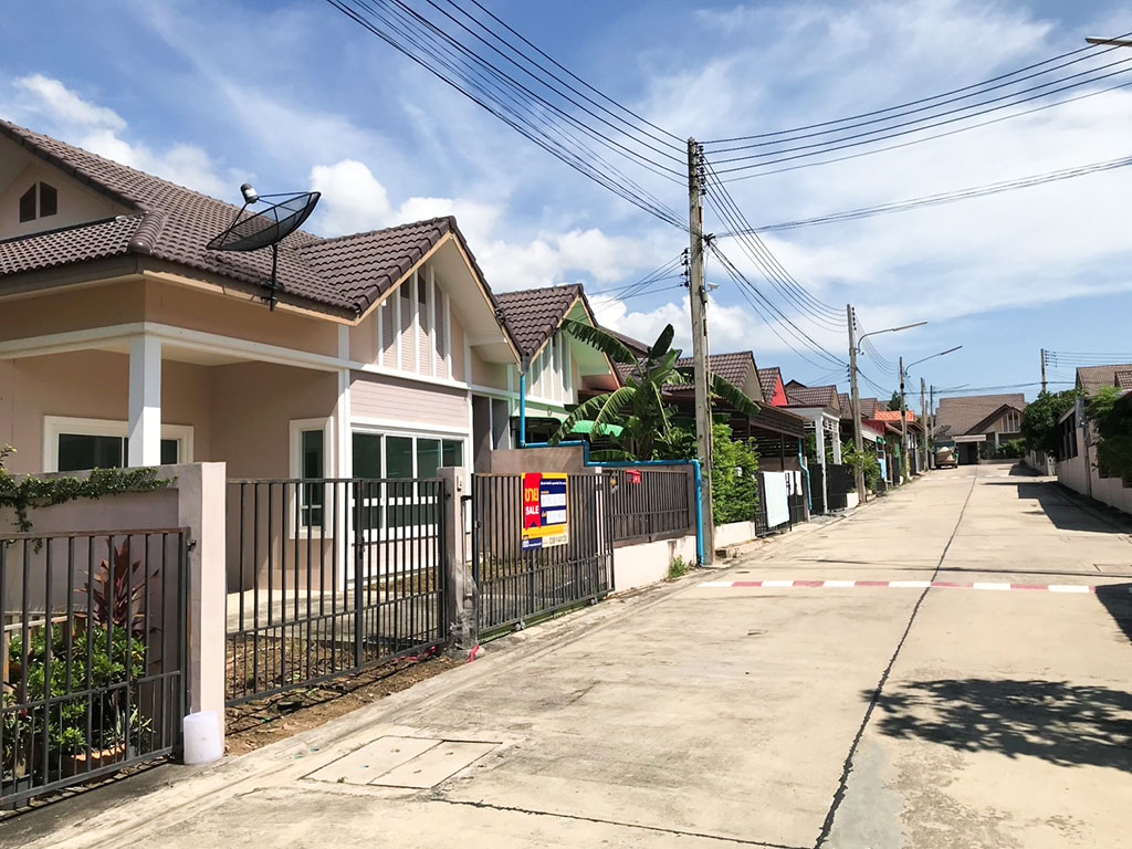 บ้านแฝด โครงการบีลีฟโฮม ศรีราชา