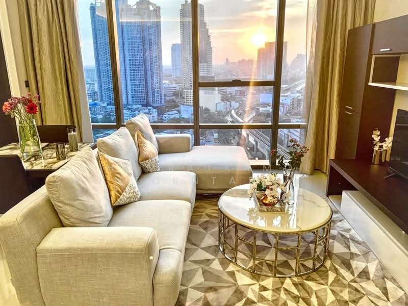 The Bangkok Sathorn, Bangkok