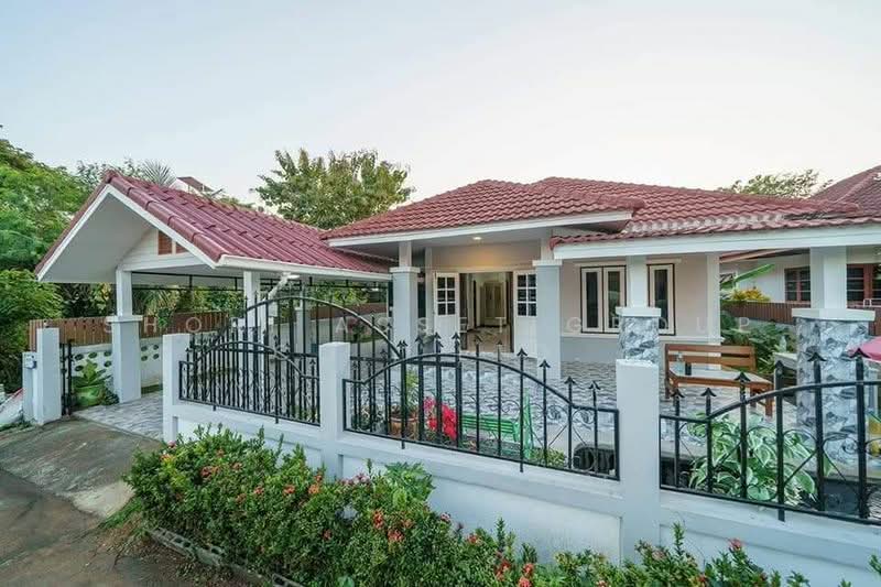 Single-storey house in Ban Waen, Hang Dong, Chiang Mai., Chiang Mai