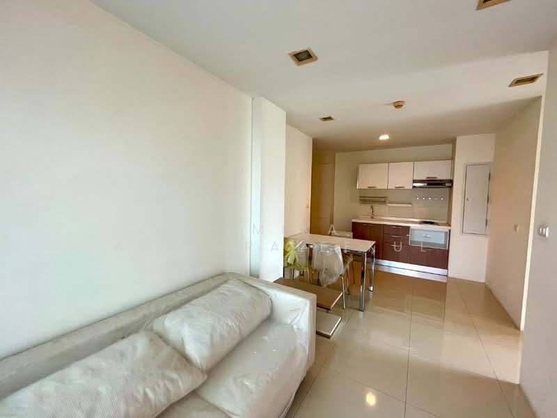 Supreme Condo Ratchawithi 3, Bangkok