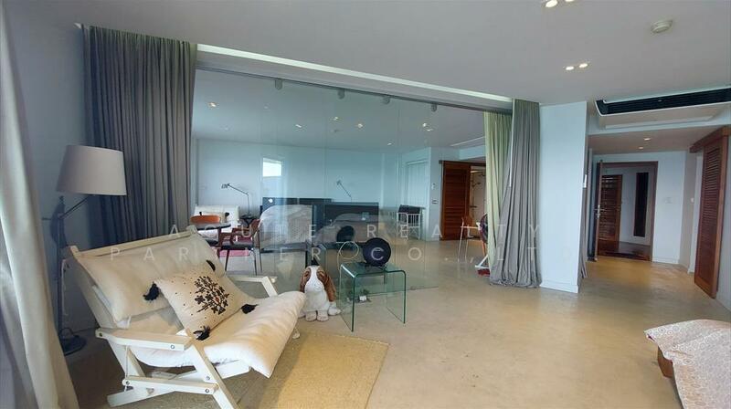 Sandy Beach Condo, Phetchaburi