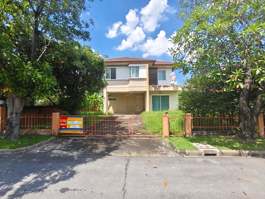 Single-detached house, Habbitia Pan Aen Road 1 project, 2-storey house.