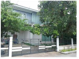 Single-Family Home in Pathum Thani, Pathum Thani